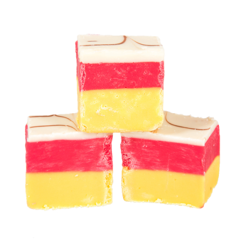 Cherry Bakewell Fudge (Cherry Cheesecake)